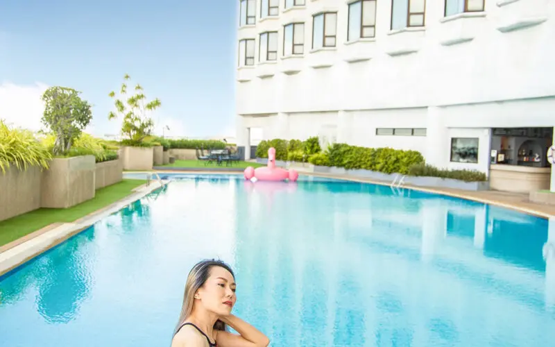 สระว่ายน้ำ โรงแรมติดแม่น้ำเจ้าพระยา | Montien Riverside Hotel