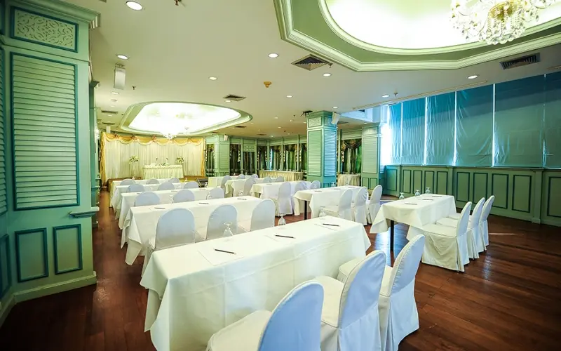 Vimarnthong | Montien Riverside Hotel 5-star international luxury beside the Chao Phraya River